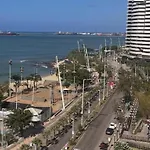 Apto 2 Quartos Na Beira Mar