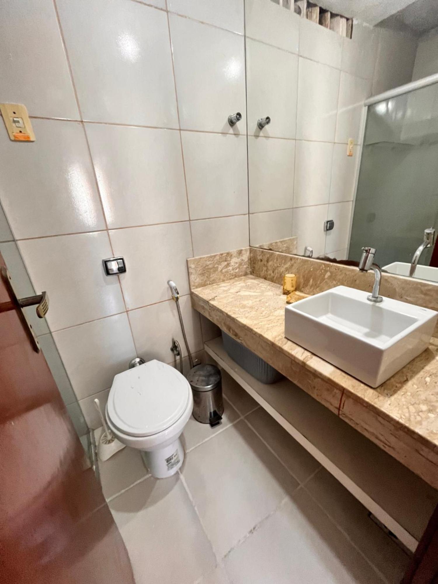 Apto 2 Quartos Na Beira Mar Apartamento *